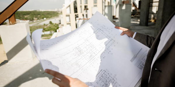 Informe de Evaluación de Edificios IEE en Tarragona · Inspecciones técnicas de edificios